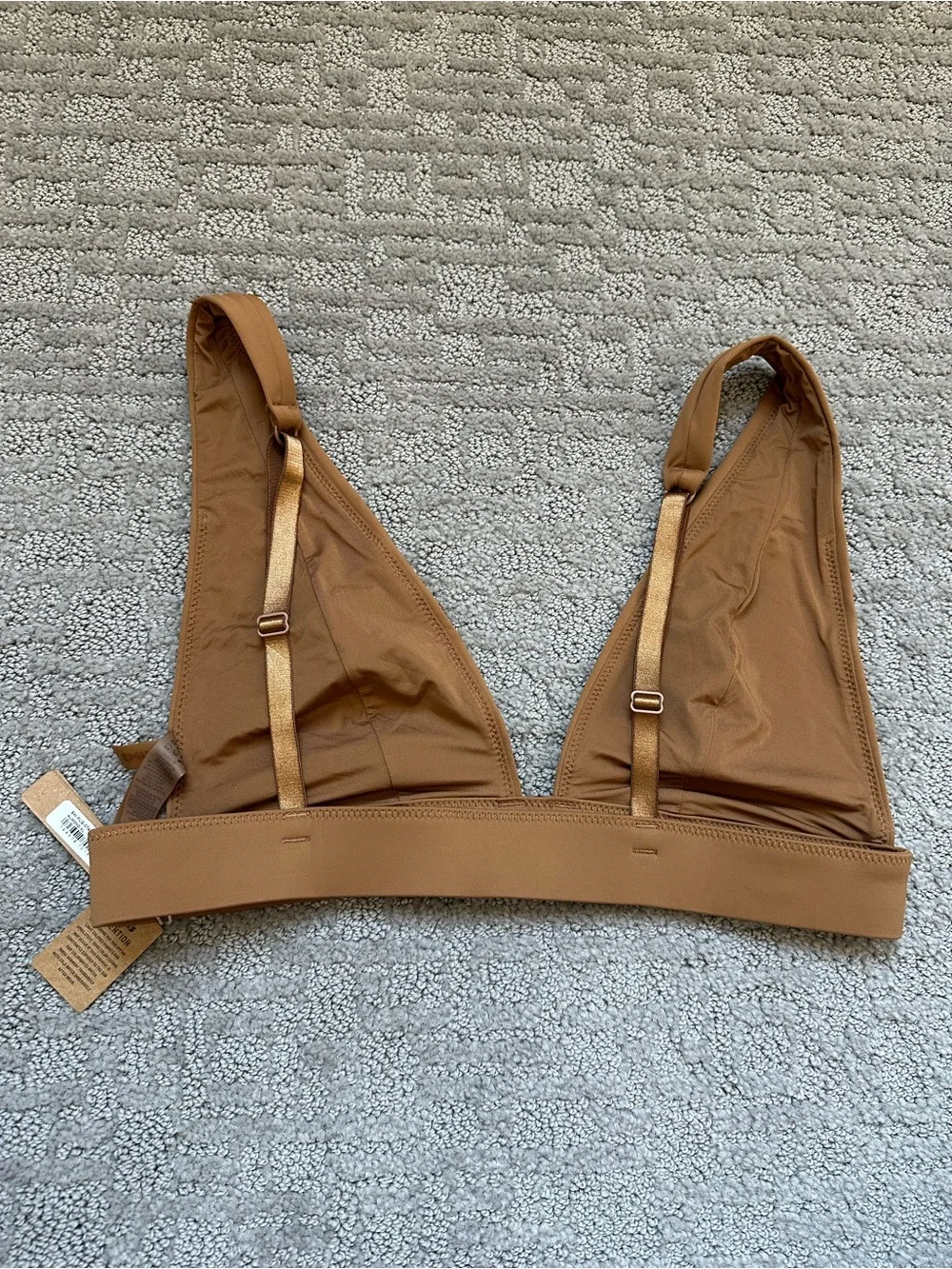SKIMS Swim Triangle Bikini Top Almond XL NWT